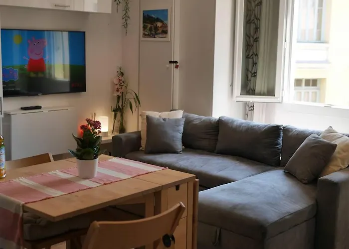 Apartment In Nice